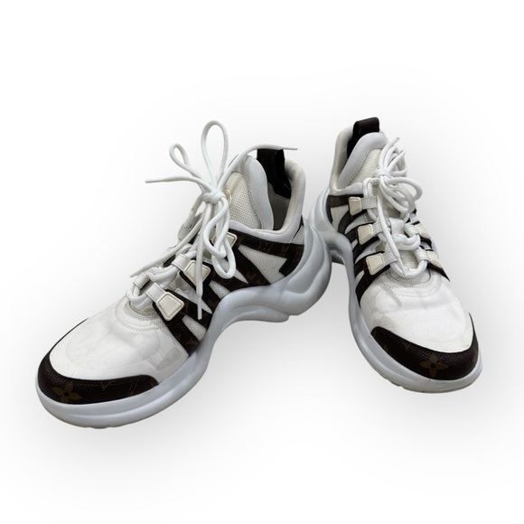Louis Vuitton LV Archlight Sneaker Size EU 37.5 - Picture 1 of 12